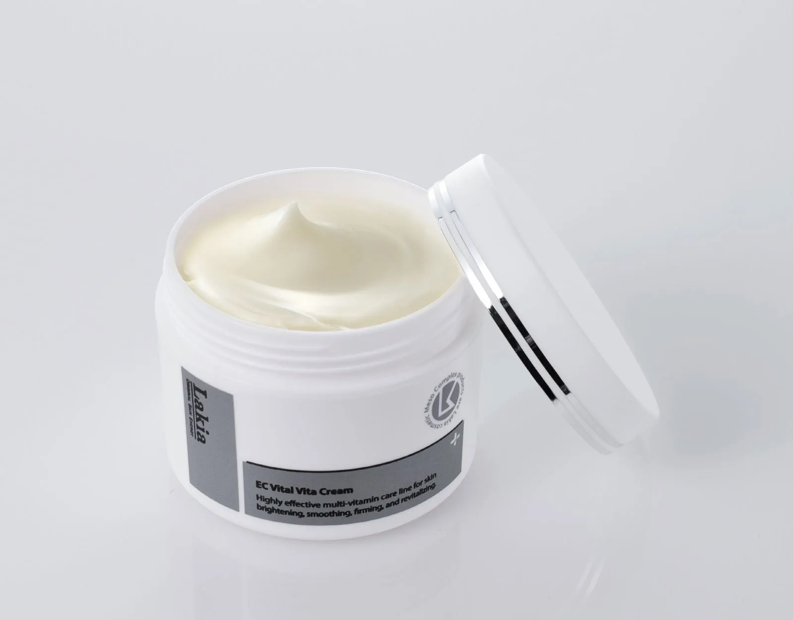 Lakia EC Vital Vita Cream 100g